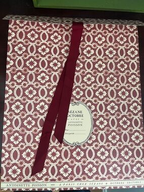 Sézane Octobre Patterned Gift Bags with Ribbon - Red & Cream.